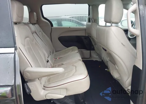 2018 Chrysler Pacifica Limited z USA, uszkodzony, nr VIN 2C4RC1GG1JR350817